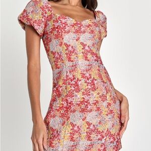 NWT Lulus “Sweetest Essence” Puff‑Sleeve Blush Floral Dress, Size M